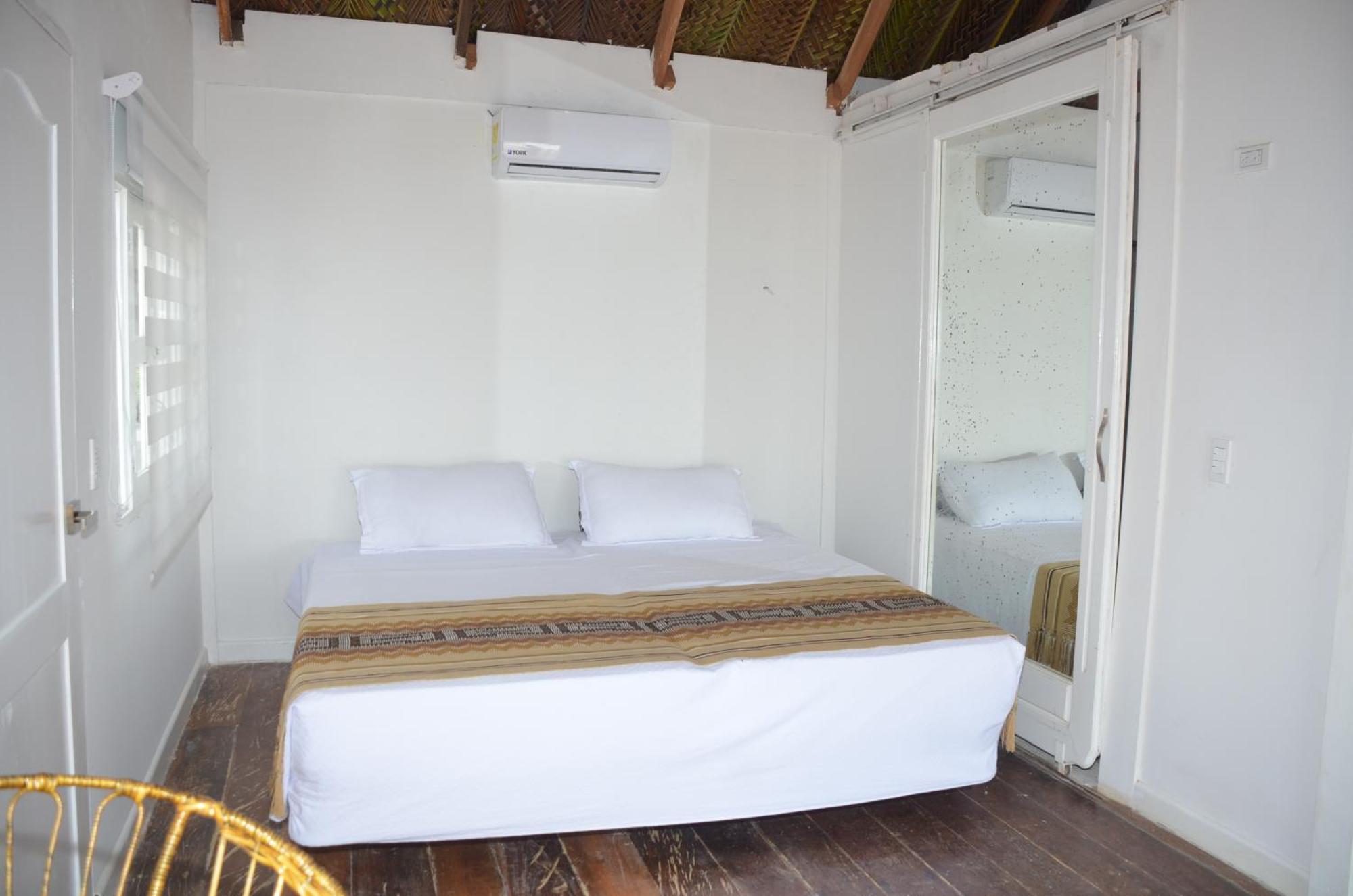 Marine Beach Club & Hotel By Tequendama Tierra Bomba Eksteriør bilde